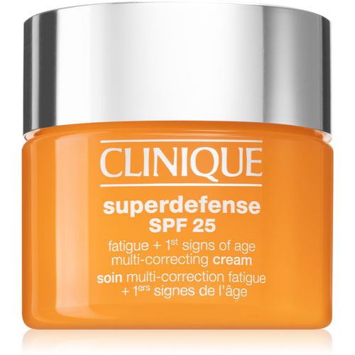 Superdefense™ SPF 25 Fatigue + 1st Signs Of Age Multi-Correcting Cream Creme gegen erste Zeichen von Hautalterung für fettige und Mischhaut S - Clinique - Modalova