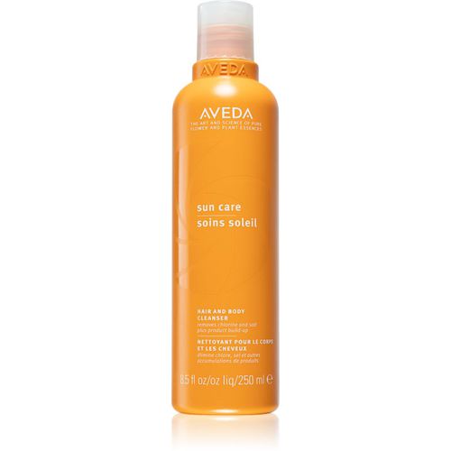 Sun Care Hair and Body Cleanser champú y gel de ducha 2 en 1 para cabello contra los efectos del sol, el cloro y la sal 250 ml - Aveda - Modalova