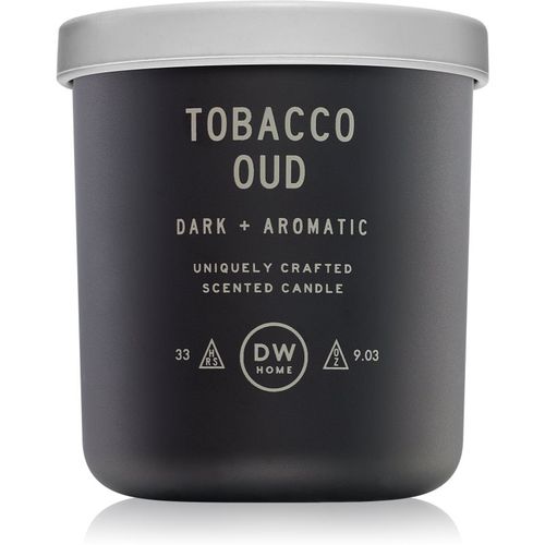 Text Tobacco Oud Duftkerze 255 g - DW Home - Modalova