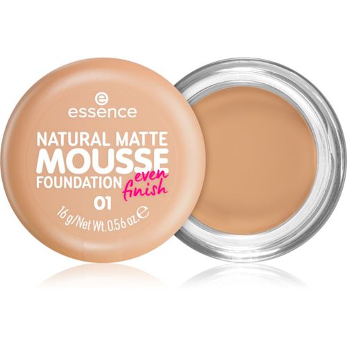 NATURAL MATTE MOUSSE fondotinta in mousse colore 01 16 g - essence - Modalova