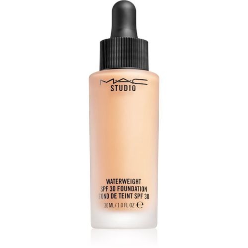 Studio Waterweight SPF 30 Foundation fondotinta idratante leggero SPF 30 colore NC 30 30 ml - MAC Cosmetics - Modalova