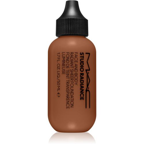 Studio Radiance Face and Body Radiant Sheer Foundation fondotinta leggero per viso e corpo colore C8 50 ml - MAC Cosmetics - Modalova