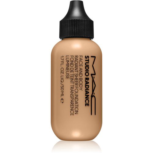 Studio Radiance Face and Body Radiant Sheer Foundation Leichtes Make-up für Gesicht und Körper Farbton C2 50 ml - MAC Cosmetics - Modalova