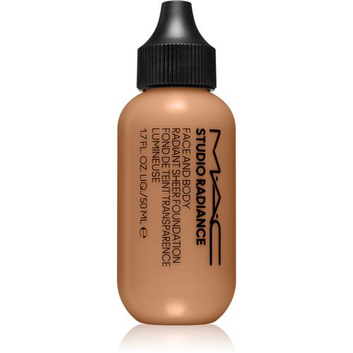 Studio Radiance Face and Body Radiant Sheer Foundation Leichtes Make-up für Gesicht und Körper Farbton C4 50 ml - MAC Cosmetics - Modalova