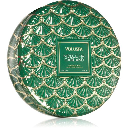 Japonica Holiday Noble Fir Garland vela perfumada en lata 340 g - VOLUSPA - Modalova