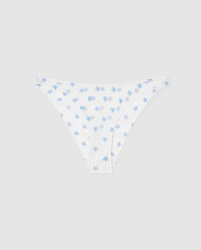 Mesh Bikini Briefs Cream/Baby Blue - Understatement - Modalova