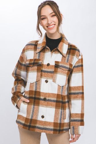 Love Tree Plaid Button Up Shacket - Trendsi - Modalova