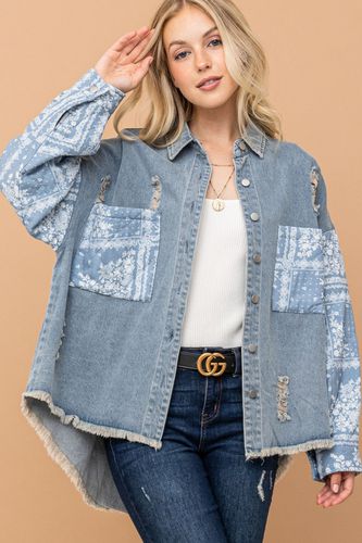 And The Why Full Size Paisley Print Quilted Sleeves Denim Jacket - Trendsi - Modalova