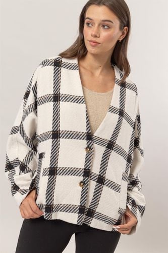 HYFVE Plaid Long Sleeve Jacket with Side Slit Pockets - Trendsi - Modalova