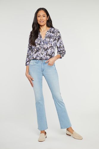 Barbara Bootcut Jeans Light Blue Premium Denim | - Nydj - Modalova