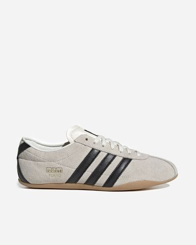 Tokyo 43 1/3 - OWHITE/BLACK/GOLD - Adidas Ori - Modalova