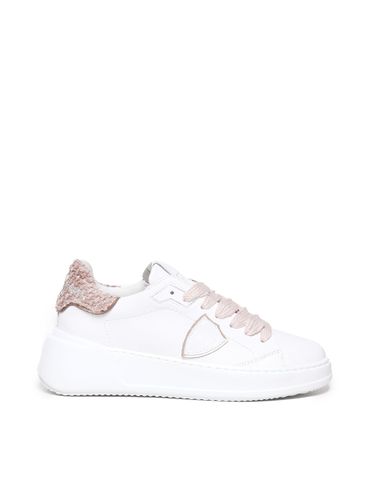 Kalbsleder Chenille Sneakers in Weiß und Pink - Philippe Model - Modalova