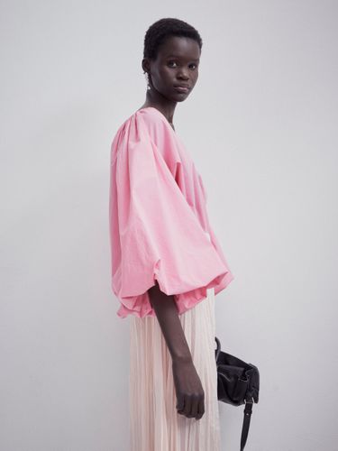 Ovand Blouse in Hot Pink - NinetyPercent - Modalova