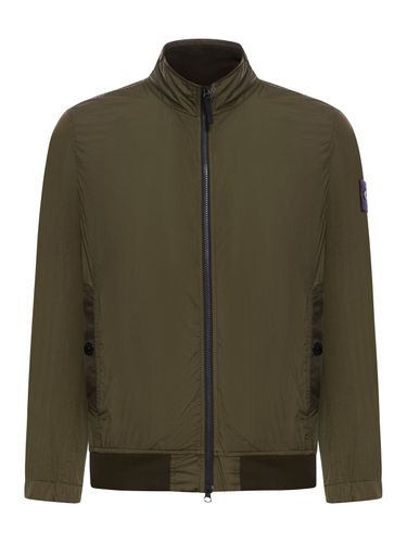 WIND JACKET WITH COMPASS APPLICATION - Man - Stone Island - Modalova