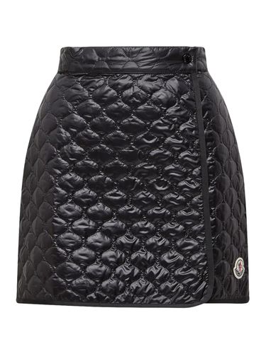 PADDED MINI SKIRT WITH CHECKED QUILTING - Woman - Moncler - Modalova