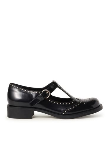 Brushed Leather Brogue Shoes - Woman - Miu Miu - Modalova