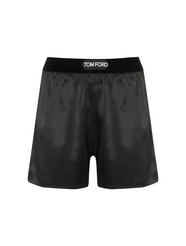 SHORTS IN STRETCH SILK SATIN - Woman - Tom Ford - Modalova