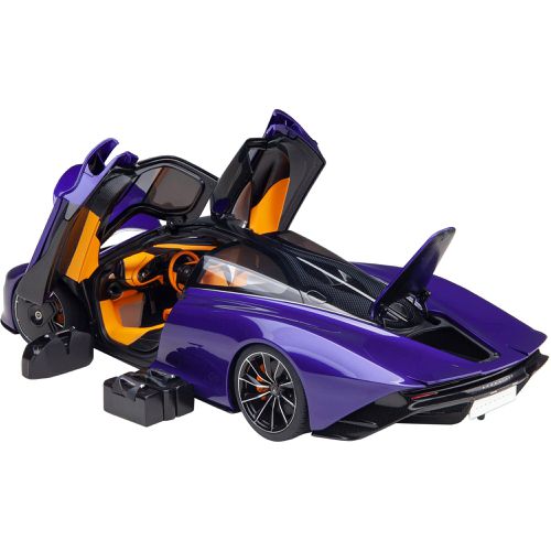 Scale Car - McLaren Speedtail Lantana Purple and Suitcase Accessories - Autoart - Modalova