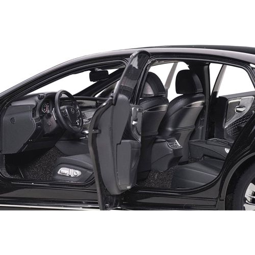 Scale Model Car - Lexus LS 500h Composite Black with Steerable Wheels - Autoart - Modalova