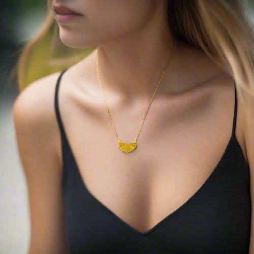 Gold Geometric Fold Necklace - Fey Papanikou - Modalova