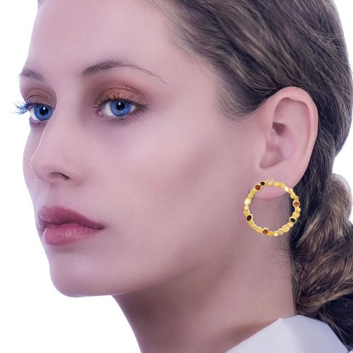 Gold Stud Ring Earrings With Enamel Aura - Joidart - Modalova