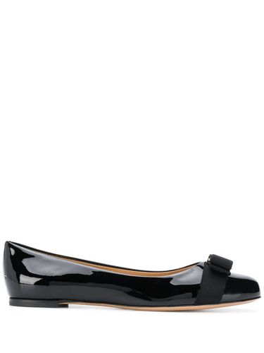 Varina Patent Leather Ballet Flats - Ferragamo - Modalova