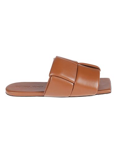 Patch Leather Flat Sandals - Bottega Veneta - Modalova