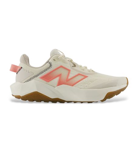 Til kvinder. WTNTRV6 DynaSoft Nitrel v6 sko (36), Fast, Blonder, Sport, Udendørs, Multisport - New Balance - Modalova