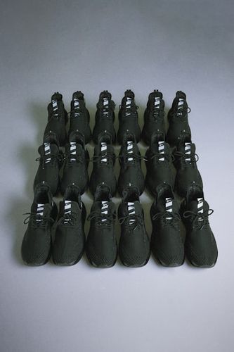 Zapatilla free style volcano spike mn man - Tenth - Modalova