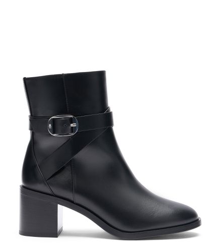 ESME BELTED ZIP BOOTIE, BOOTS AND BOOTIES, , HERITAGE CALF/STACKED - Stuart Weitzman - Modalova