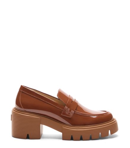 SOHO LOAFER, FLATS AND LOAFERS, , PATENT - Stuart Weitzman - Modalova