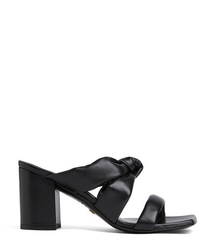 PLAYA 75 KNOT BLOCK SLIDE, SANDALS, , LACQUERED NAPPA - Stuart Weitzman - Modalova