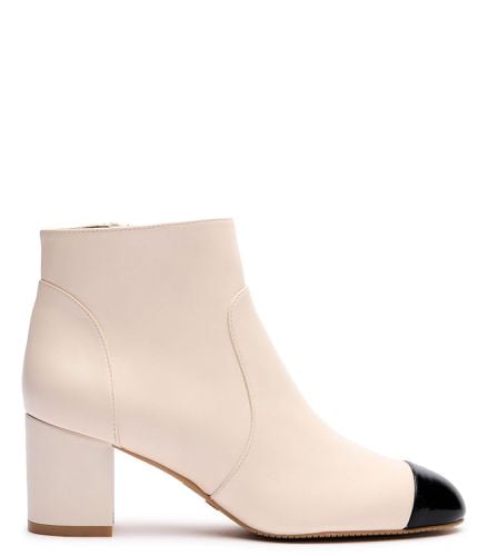 YULIANA 60 ZIP ANKLE BOOTIE, Last chance, /, SMOOTH CALF - Stuart Weitzman - Modalova