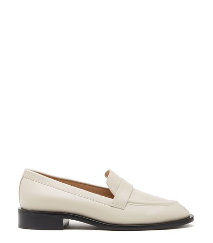 PALMER SLEEK LOAFER, Shoes, , SMOOTH CALF - Stuart Weitzman - Modalova