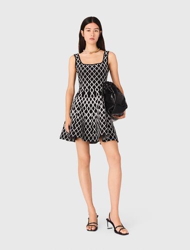 Robe Courte En Maille Jacquard - Bicolore - Maje - Modalova