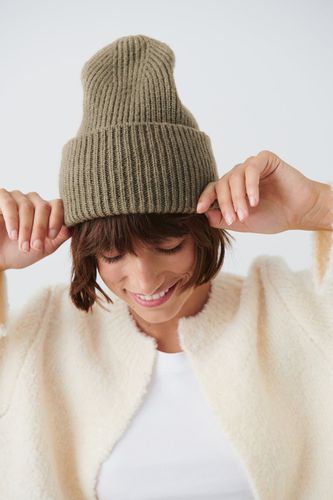 Chunky knitted hat - Gina Tricot - Modalova