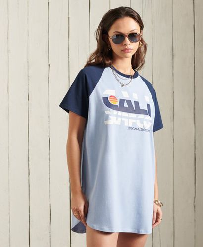 Vestido tipo camiseta con mangas raglán Cali Surf - Superdry - Modalova