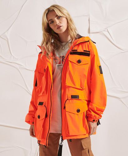 Men's Unisex Army Showerproof Jacket Orange / Fiery Orange - Size: S/M - Superdry - Modalova