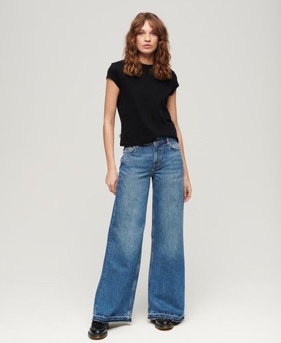 Women's Ausgestellte Jeans mit Unversäubertem Saum und Weitem Bein - Größe: 30/32 - Superdry - Modalova