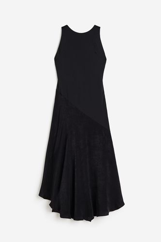 Kleid mit Twistdetail im Rücken Schwarz, Alltagskleider in Größe XS. Farbe: - H&M - Modalova