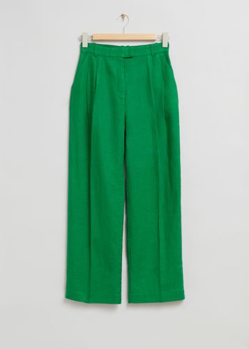 Lockere, elegante Hose mit Falten Grün, Anzughosen in Größe 38. Farbe: - & Other Stories - Modalova