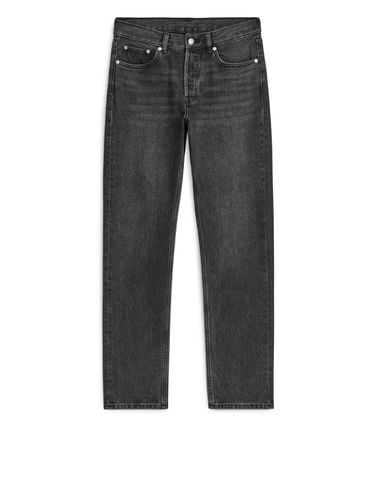 PARK Regular Straight Jeans Verwaschenes Schwarz in Größe 29/32. Farbe: - Arket - Modalova