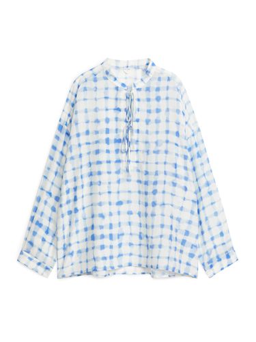Bluse mit Print Weiß/Blau, Blusen in Größe 40. Farbe: - Arket - Modalova