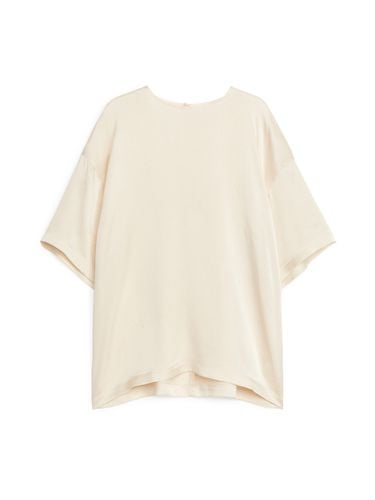 Oversize-T-Shirt aus Seide Cremeweiß in Größe 36. Farbe: - Arket - Modalova