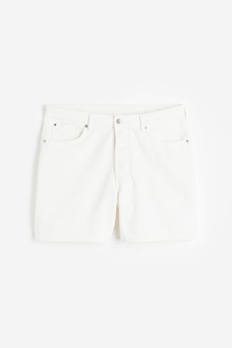 Curvy Fit Bermuda High Denim Shorts Weiß in Größe 48. Farbe: - H&M - Modalova