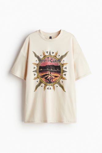 Oversized T-Shirt mit Print Hellbeige/Alice in Chains Größe L. Farbe: Light beige/alice chains - H&M - Modalova