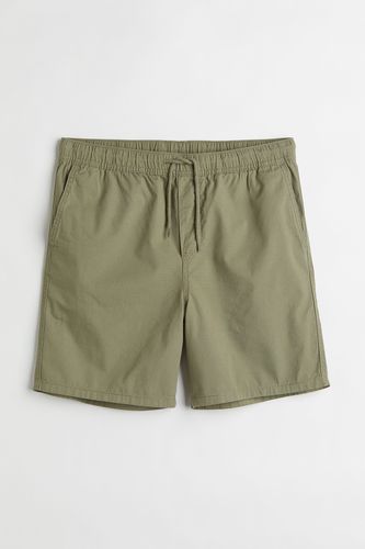 Baumwollshorts Regular Fit Khakigrün in Größe XS. Farbe: - H&M - Modalova