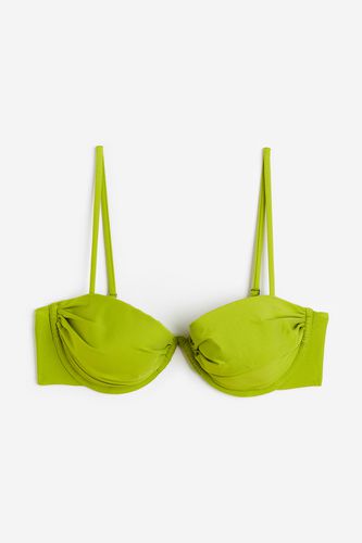 Wattiertes Bikinitop Limegrün, Bikini-Oberteil in Größe 80D. Farbe: - H&M - Modalova