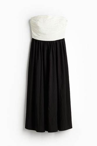 Bandeau-Kleid Schwarz/Weiß, Alltagskleider in Größe M. Farbe: - H&M - Modalova