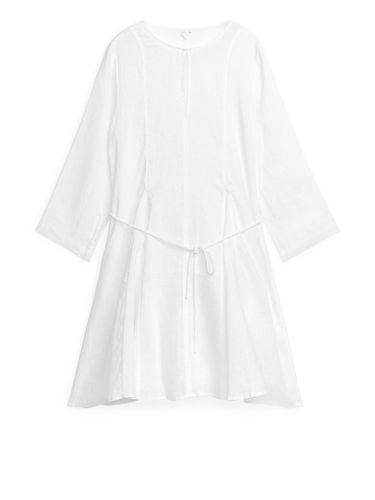 Ausgestelltes Leinenkleid Weiß, Alltagskleider in Größe 42. Farbe: - Arket - Modalova